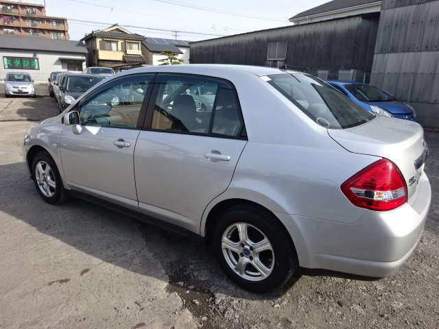 2011 NISSAN TIIDA LATIO SC11 1500CC SC11-305853 | Japanese Used Cars ...