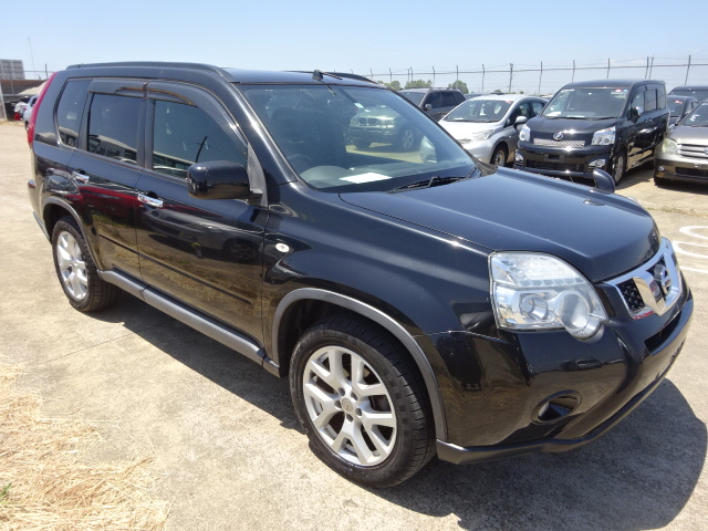 2013/MAY Auction Grade:4 !!! X-TRAIL NT31 2000cc NT31-314695
