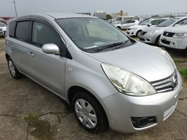 2011/OCT Auction Grade:4!! NOTE E11 1500cc E11-725466