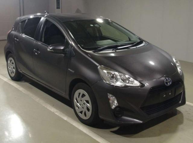 2016/AUG TOYOTA AQUA NHP10 1500cc NHP10-2564376