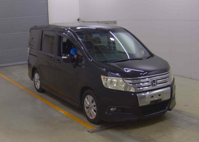 HONDA STEP WAGON 2011YEAR/MAY MODEL:DBA-RK5 2000cc RK5-1117170