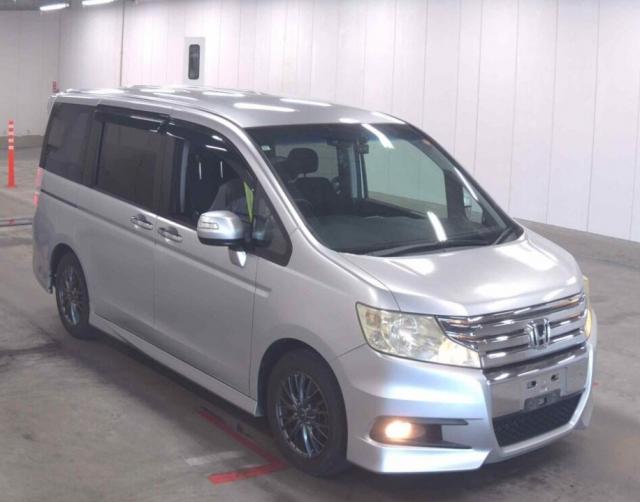 HONDA STEP WAGON 2011YEAR/DEC MODEL:DBA-RK5 2000cc RK5-1210442